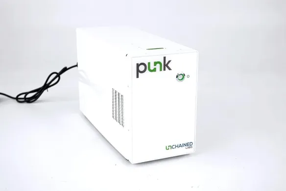 Unchained Labs pUNk Dynamic Light Scattering Protein Sizing System Analyzer