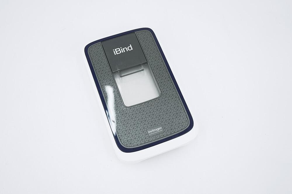 Thermo Scientific iBind Western Blot Device SLF1000