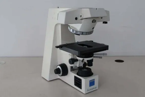 Carl Zeiss Axioskop 20 Transmitted Light Microscope