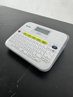 Brother P-Touch PT-D400 Desktop Thermal Label Printer with QWERTY Keyboard-cover