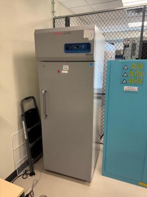 Thermo Fisher Scientific TSX Series TSX2305SA Laboratory Refrigerator with Digital Temperature Control-cover