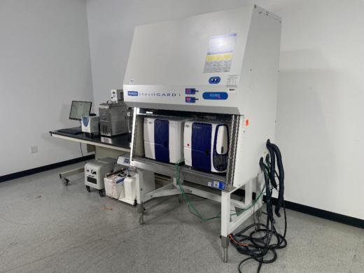 BD FACSMelody Benchtop Flow Cytometry Cell Sorter Integrated with Baker SterilGARD Biosafety Cabinet-cover