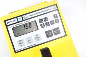 DPI-601 IS Digital Pressure Indicator and Pressure Calibrator, 700 mbar, 2 of 2