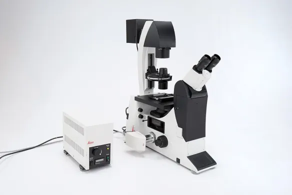 Leica DMI3000B Inverted Fluorescence Microscope with A4, L5, N2.1, TX2 Filters and 5x/10x Objectives