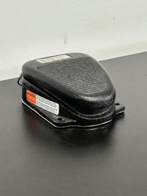 Linemaster 632-S Clipper Foot Switch for Laboratory & Industrial Hands-Free Operation-cover