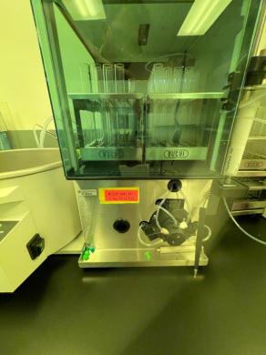 Buchi Pure C-810 Automated Flash Chromatography System with Touchscreen Interface-cover