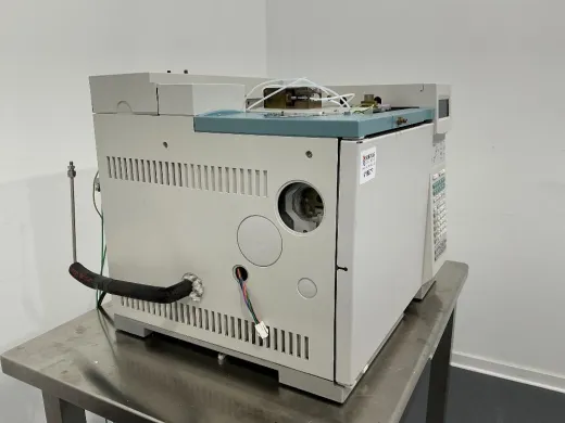 Agilent 6890N Benchtop Gas Chromatograph with FID and Cryogenic Option