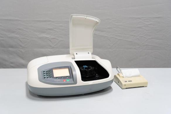 Amersham Biosciences Ultrospec 2100 pro Single Beam UV-Vis Spectrophotometer with 8-Place Cuvette Turret-cover