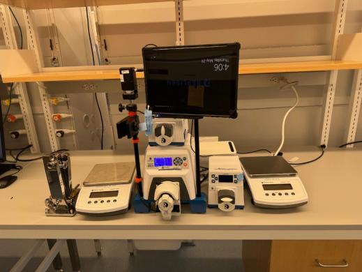 Repligen KrosFlo KR2i Tangential Flow Filtration (TFF) System with Integrated Software and Scales-cover