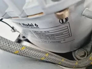 Jun-Air 6/6-4 Quiet Running Laboratory Compressor, 4 of 12