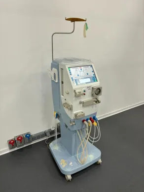 Gambro AK-96 Hemodialysis Machine with Integrated Fluid Management System