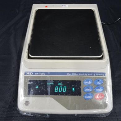 4312・A＆D / GX-4000 / 分銅内蔵型天秤 4100g/0.01g