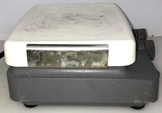Corning PC-320 Stirring Hot Plate with Ceramic Top (6" x 7.5")
