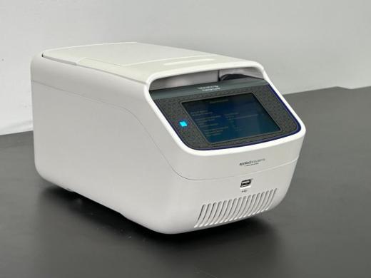 Applied Biosystems MiniAmp Thermal Cycler with 96-Well Block and Touchscreen Interface-cover