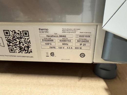 Thermo Fisher Scientific Heratherm IMH60 Dry Heat Laboratory Incubator-cover