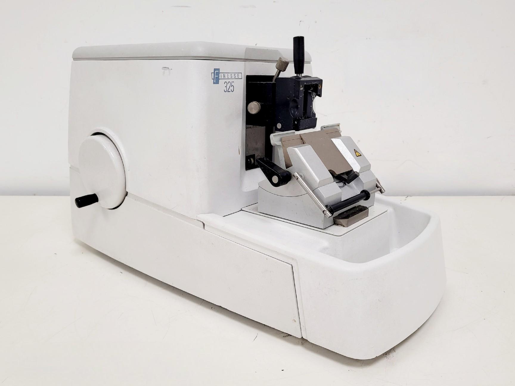 Thermo Shandon Finesse 325 Rotary Microtome for Tissue Sectioning