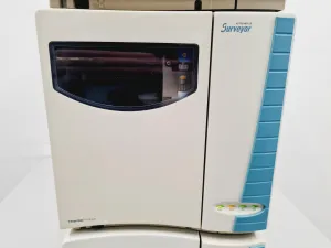 Thermo Finnigan Surveyor Photodiode Array Detector with Autosampler and LC Pump, 11 of 21
