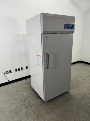 Thermo Scientific TSX Series TSX3005SA Digital Temperature-Controlled Lab Refrigerator-cover