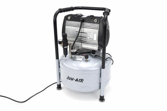 Jun-Air OF302-25B Oil-Free Low-Noise Piston Compressor with 25 L Tank, 8 bar, 44 L/min-cover