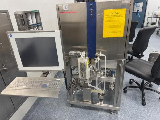 GE AKTAprocess Process-Scale Liquid Chromatography System with Integrated Control and Fluidics-cover