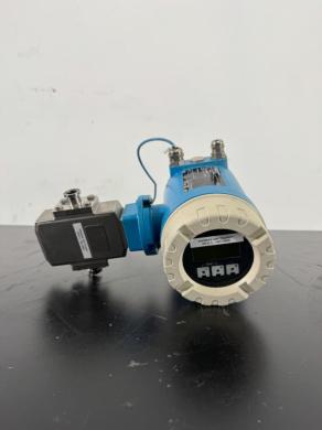 Endress+Hauser Promag 53 Electromagnetic Flow Meter with Integral Transmitter and Sensor-cover