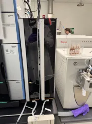 Thermo Scientific LTQ Orbitrap XL High-Resolution LC/MS System with Linear Ion Trap and Multi-Detector Configuration, 12 of 18