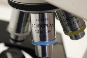 Zeiss Axiolab Trinocular Transmitted Light Microscope with Halogen Illumination, 5 of 7