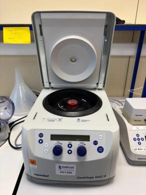 Eppendorf 5427R Refrigerated Benchtop Centrifuge for Controlled High-Speed Sample Processing-cover