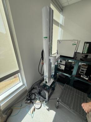 Atlantic FOC-2201-91-02924 Laboratory Automation Robot with Vertical Column Arm-cover