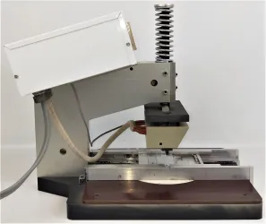 Man-U-Bond 007 Heat Seal Press with Omron E5CS Temperature Controller, 4 of 6