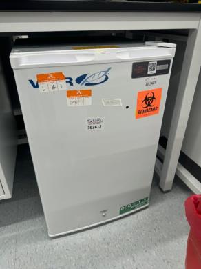 VWR Undercounter Laboratory Refrigerator Model HCUCFS-0404-cover