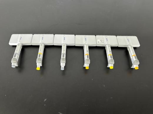 Eppendorf Research Plus Multichannel Pipettes - Quantity 6-cover