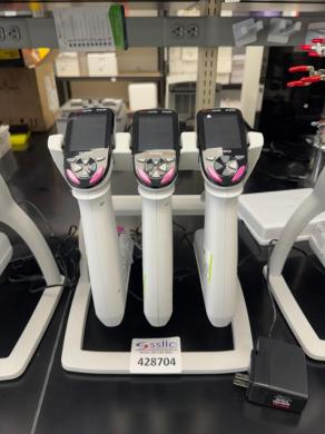 Thermo Fisher Scientific E1-ClipTip Multichannel Electronic Pipette (Set of 3)-cover