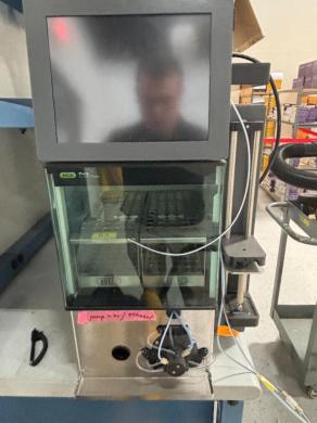 BUCHI Pure C-810 Automated Flash Chromatography System-cover