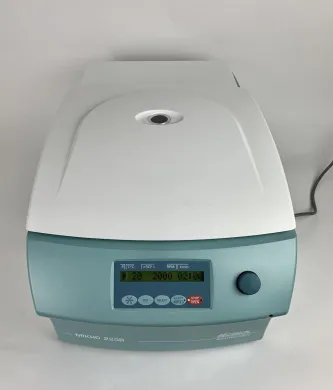 Hettich MIKRO 220 R Cooled Microcentrifuge