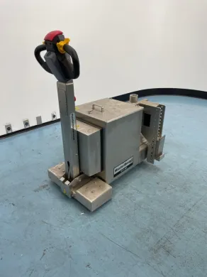 MasterMover MT5 Electric Tugger for Industrial Material Handling and Towing Applications