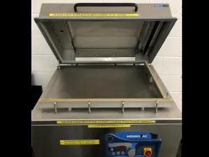 Henkovac E-303 KL Chamber Vacuum Packaging Machine, 4 of 12