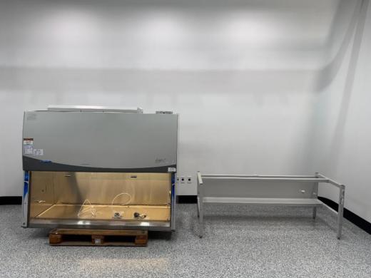 Labconco Logic+ 6' Class II Biosafety Cabinet-cover