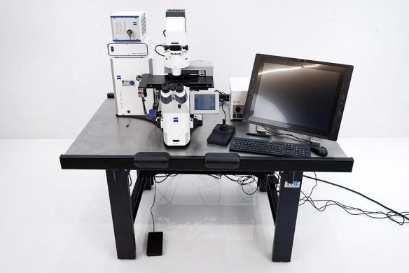 Zeiss Axio Observer Z1 PALM MicroBeam IV Laser Capture Microdissection Microscope with Cap Mover-cover