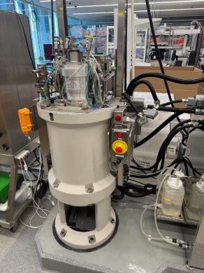 Eppendorf Himac CC40SNX High-Speed Laboratory Centrifuge with IPC Gen2 Control Unit-cover