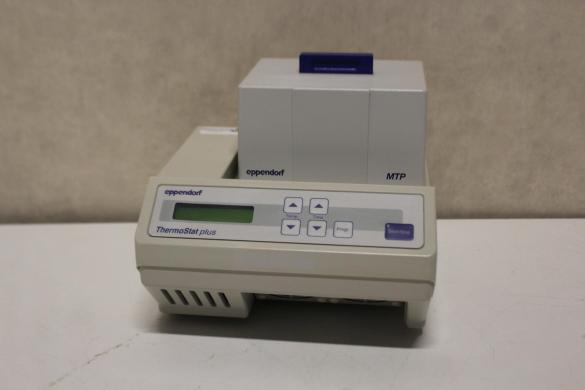 Eppendorf ThermoStat plus Heating Block for Precise Temperature Control of Microplates-cover