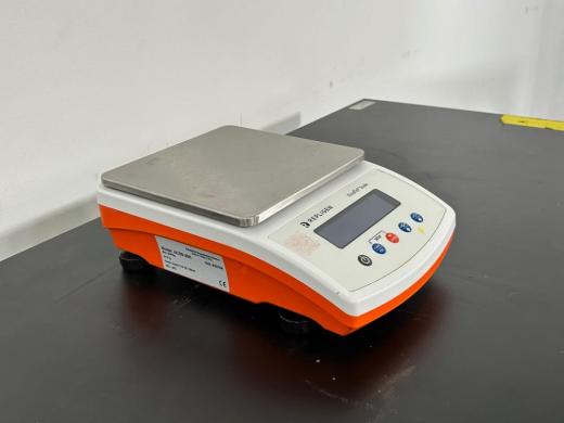 Repligen ACSS-20K Digital Laboratory Scale for Bioprocessing Applications-cover