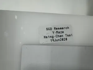 Coulbourn Instruments Y-Maze Behavioral Test Apparatus, 3 of 3