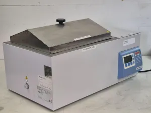 Thermo Scientific CIR19 Laboratory Immersion Circulator and Circulating Bath, 2 of 10