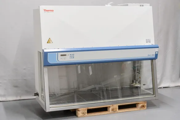 Thermo Scientific Safe 2020 Microbiological Safety Cabinet (MVK) for Laboratory Biosafety