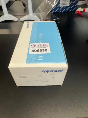 Eppendorf Easypet 3 Ergonomic Manual Pipet Controller for Precise Liquid Handling-cover