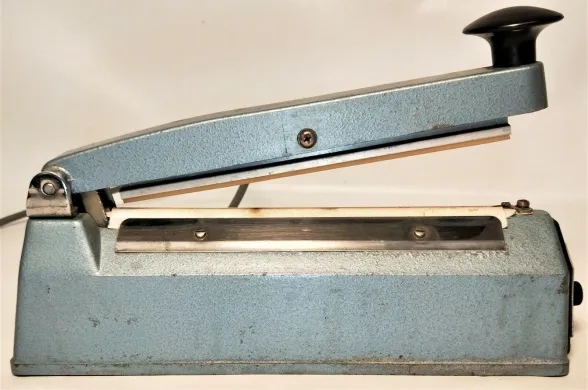 Quik-Seal 210B Thermal Impulse Sealer