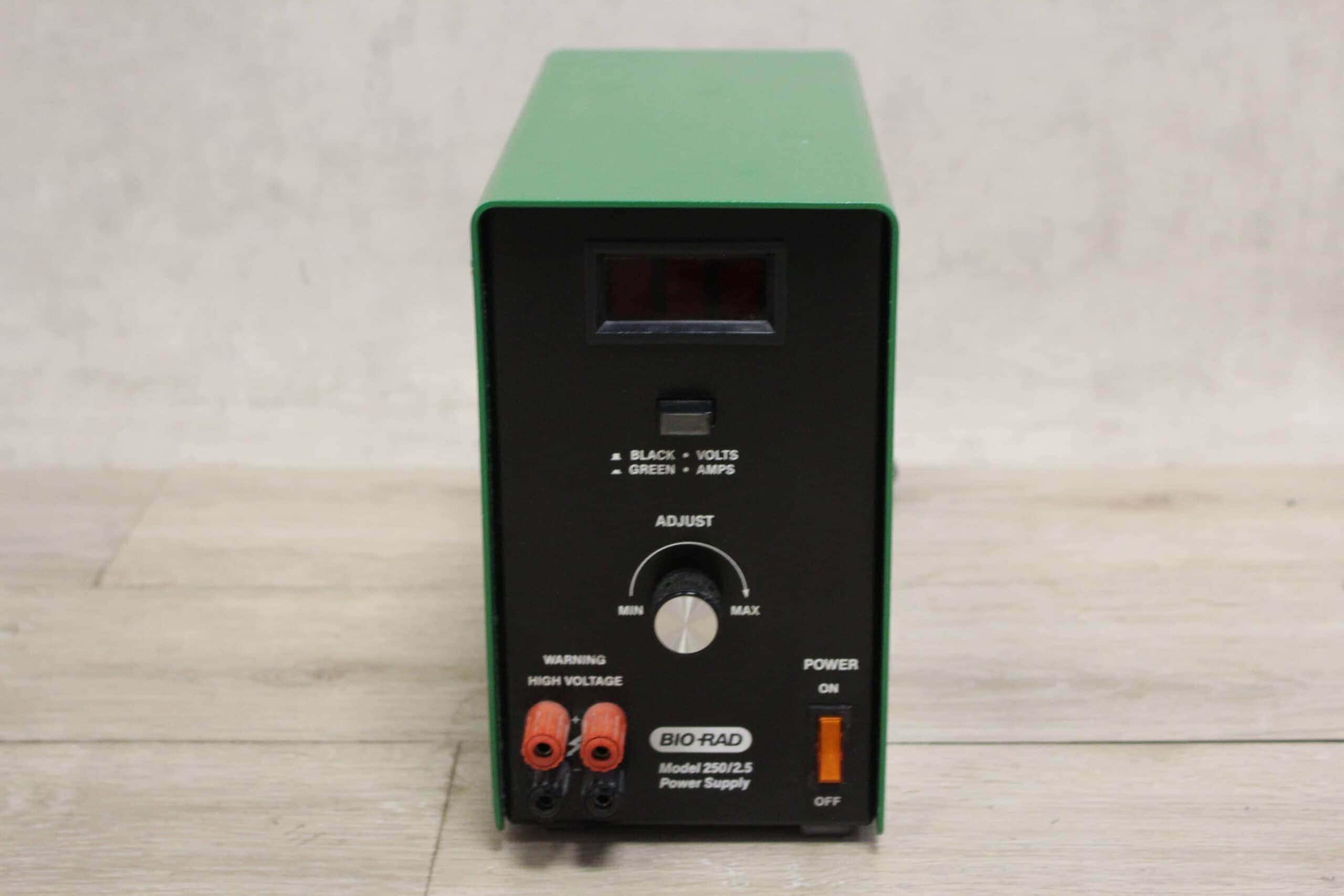 Bio-Rad 250/2.5 Laboratory Power Supply