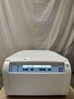 VWR Mega Star 4.0 High-Capacity Benchtop Centrifuge for Laboratory Use