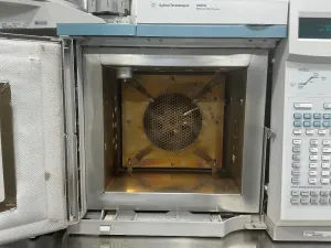 Agilent Technologies 5973N GC/MS System with 6890N Gas Chromatograph and G2614A Autosampler, 4 of 4